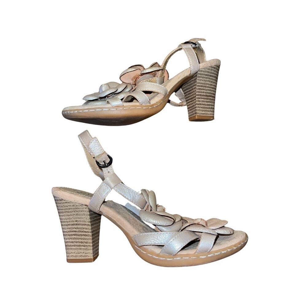 BOC Born Concepts Champagne Leather T-Strap Flower Heeled Sandals SZ 8 Boho Art